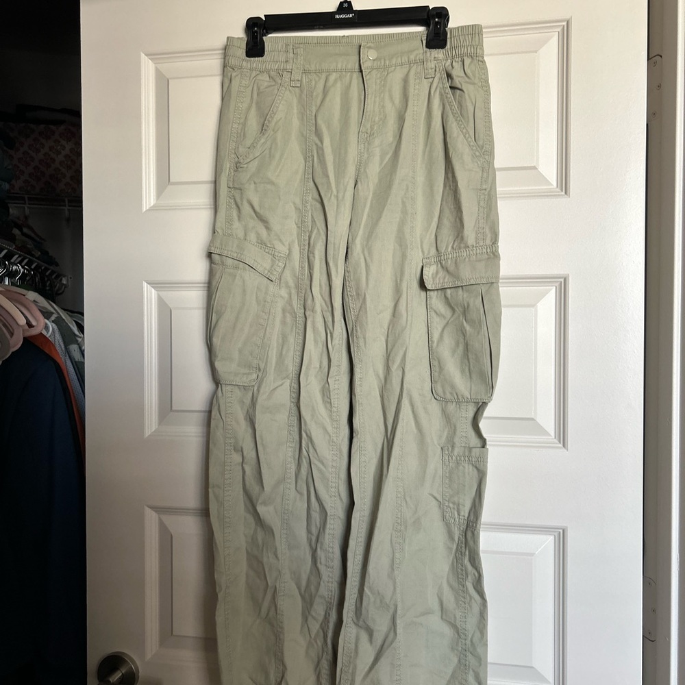 Divided Green Cargo Pants with Straight Leg Design
